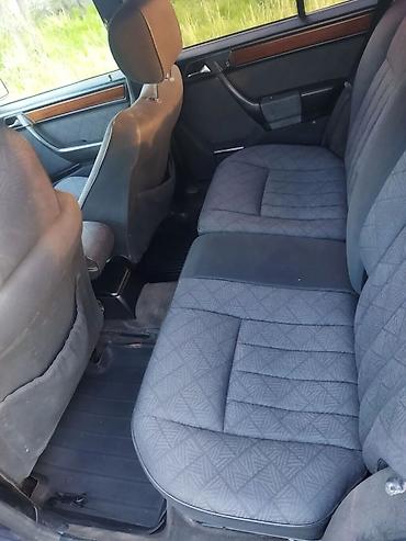 e klass: Mercedes-Benz W124: 1995 г., 2.8 л, Механика, Бензин, Универсал — 6