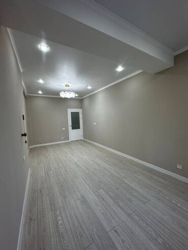 жалал абад дом квартира: 1 комната, 50 м², Элитка, 2 этаж, Евроремонт