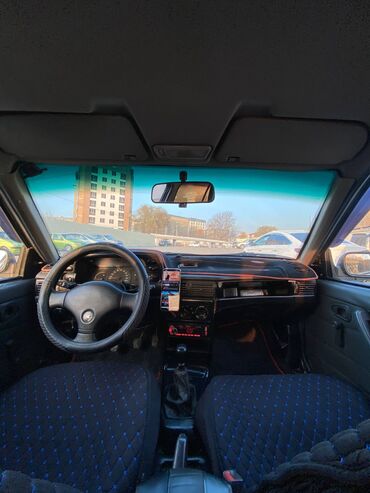 Daewoo: Daewoo Nexia: 2002 г., 1.5 л, Механика, Бензин, Седан — 2