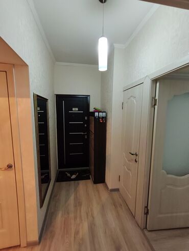 Продажа квартир: 3 комнаты, 66 м², 106 серия, 6 этаж, Косметический ремонт