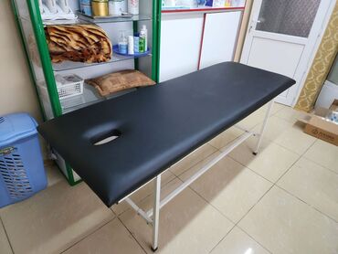 медицинская мебель бу: Кушетка массажная б/у перетянута экокожей длина 201 см ширина 70 см