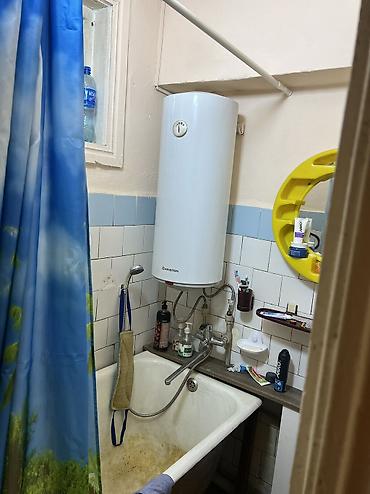 каинде: 3 комнаты, 80 м², 104 серия, 2 этаж — 7