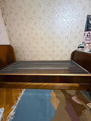 ucuz taxt kravat: Taxta çarpayı karkası – təknəfərlik 2 ədəd. Hərəsi 50 man - Material — 1