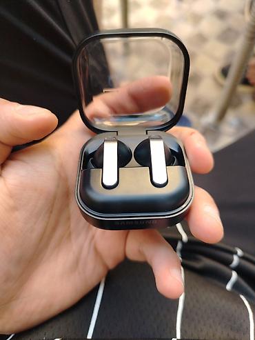 Qulaqcıqlar: Yeni Simsiz (Bluetooth) Qulaqcıqlar, Samsung, rəng - Qara — 1