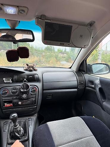 Opel: Opel Omega: 1996 г., 2 л, Механика, Бензин, Универсал — 14