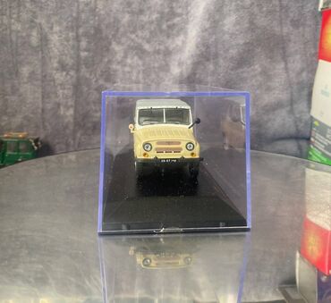 Avtomobil modelləri: 1977 il, 1:43, Dəmir, Ödənişli çatdırılma — 7