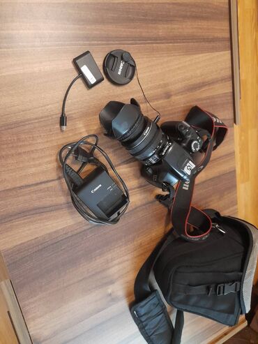 canon powershot sx20 is: İdeal vəziyyətdə Canon 1100d heçbir problemi yoxdur hər funksiyası