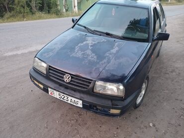 фит гибрид цена: Volkswagen Vento: 1992 г., 1.8 л, Механика, Бензин, Седан