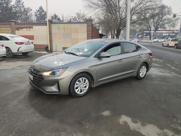 Hyundai: Hyundai Elantra: 2019 г., 2 л, Автомат, Бензин, Седан