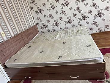 одиночный спальный: 2 кровати полуторки Имеются ящики на двух кроватях Состояние — 1