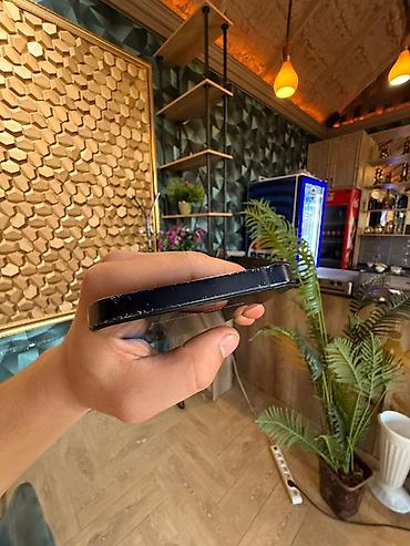 Apple iPhone: IPhone 12, 64 ГБ, Черный, 75 % — 4