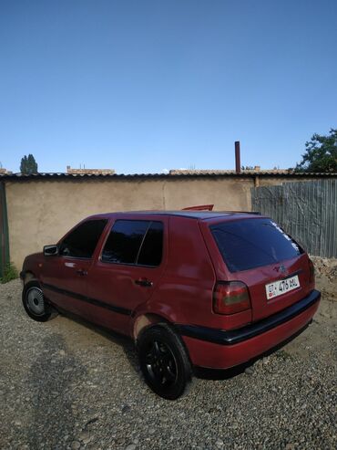 голф 3ка: Volkswagen Golf: 1993 г., 1.8 л, Механика, Бензин, Хетчбек