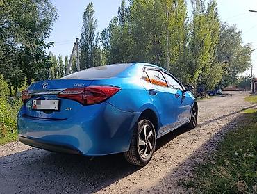 coroll: Toyota Corolla: 2019 г., 1.2 л, Вариатор, Бензин, Седан — 6