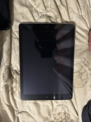 кампютор: Планшет, Apple, 9" - 10", Wi-Fi, Классикалык түсү - Боз