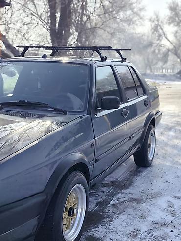 Volkswagen: Volkswagen Jetta: 1991 г., 1.8 л, Механика, Бензин, Седан — 6