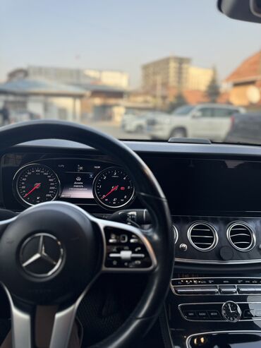 Mercedes-Benz: Mercedes-Benz E-Class: 2018 г., 2 л, Автомат, Дизель, Седан — 9