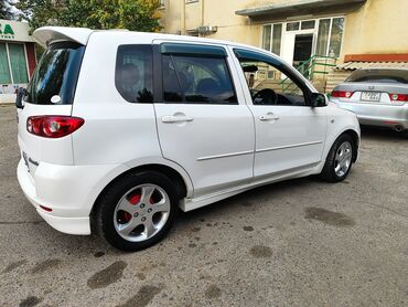 Mazda: Mazda Demio: 2003 г., 1.5 л, Автомат, Бензин, Хэтчбэк