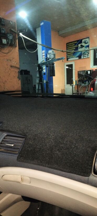 Lexus: Honda civic 2006 2010 ucun şit ustu məxməri satilir təp təzədi