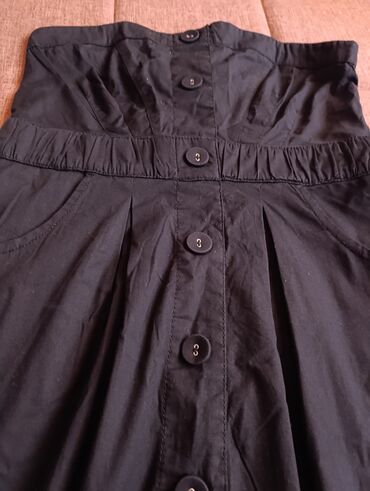 Haljine: Haljine S
500-800din
rasprodaja 🛍️ — 13