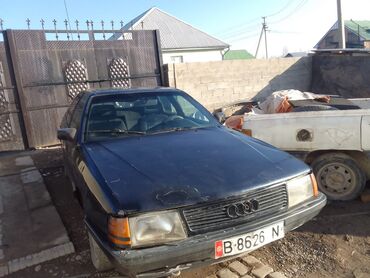 Audi: Audi 100: 1988 г., 2 л, Механика, Бензин, Седан