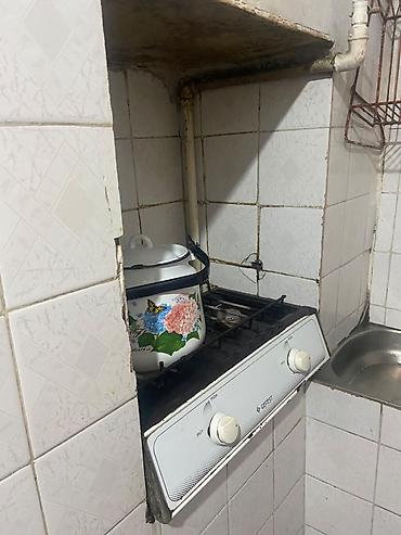 bakida ev kiraye: Kirayə verilir: şəhər mərkəzində, əsas prospektdən bir addımlıqda — 7