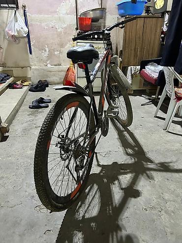 Velosipedlər: 29 luq velosiped.2024 -ci ildə alınıb,az sürülüb.istəyən olsa qiymətdə — 4