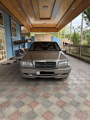 maşın 010: Mercedes-Benz C-Class: 1.8 l | 1997 il Sedan — 1
