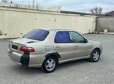 Fiat: Fiat Albea sedan - Kuzov: 4 qapılı sedan, bej rəng (bəzı hissələrdə — 4