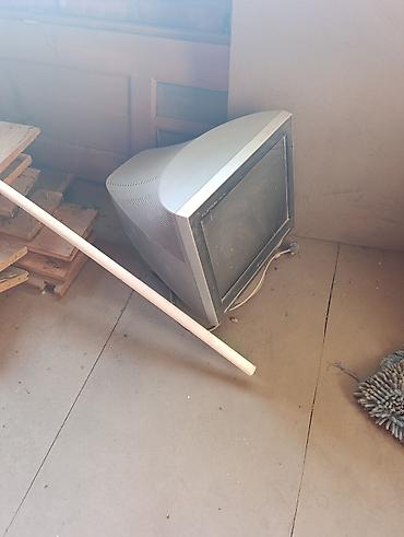 мониторы 100 гц: CRT‑монитор LG Flatron - Диагональ экрана: около 17–19" (ЭЛТ, плоская — 2