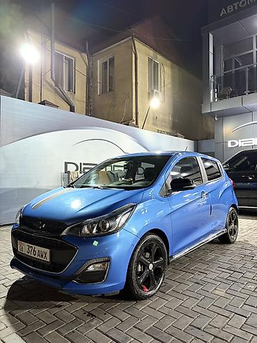 бмв м7: Chevrolet Spark: 2016 г., 1 л, Вариатор, Бензин, Хэтчбэк — 1