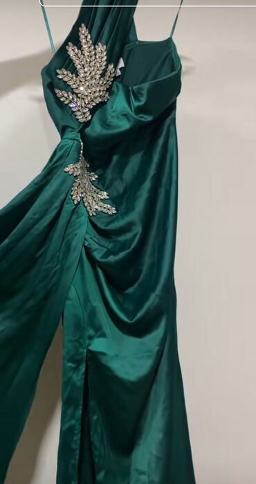 haljine sa kaisem: Freever L (EU 40), color - Green, Evening, Other sleeves