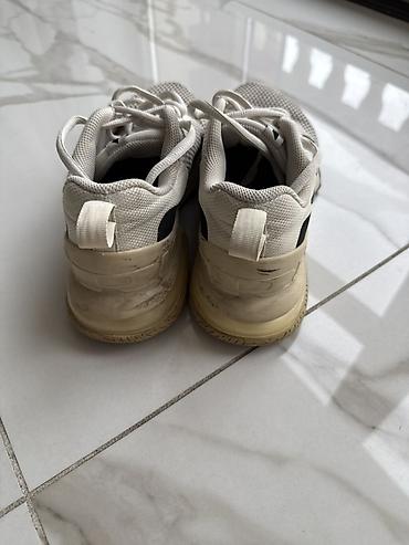on cloude: Мужские кроссовки, 40.5, Nike, Б/у, цвет - Бежевый, Самовывоз — 3