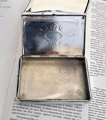 Upaljači i prateća oprema: Stara, dobro očuvana tabakera. Cena za komad. Stara, dobro očuvana — 7