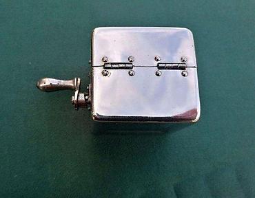 Ostali antikviteti: Ca.1920 Antique German ROLLFIX oštrač za žilete za brijanje. ca.1920 — 9