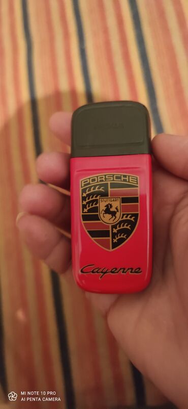 Nokia: Nokia 1208 retro ili 2008 Porsche Cayenne temalı korpuslu klassik — 15