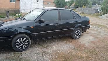 Продажа авто: Volkswagen Passat: 1992 г., 1.8 л, Механика, Газ, Седан — 2