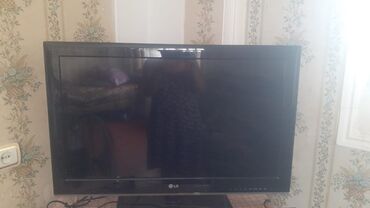 Smart TV bokslar: Televizor LG LCD 32"