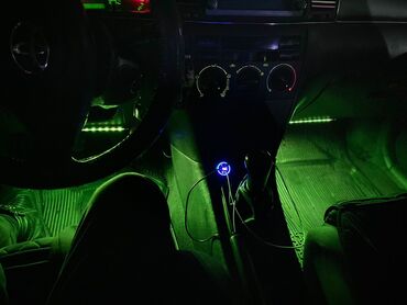 Toyota: Toyota Corolla: 2003 г., 1.6 л, Механика, Бензин, Хэтчбэк — 5