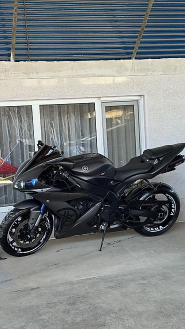 1000: Легендарная Yamaha YZF-R1 Год:2005 Обьем:1000куб Учёт: kg первый — 3
