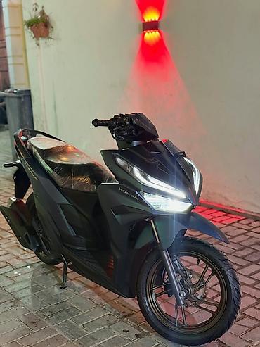 elektrikli cross motor: Honda Vario skuter – şəhər üçün çevik və qənaətcil seçim — 1