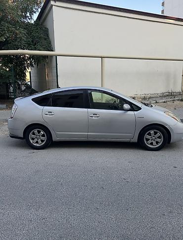 1 64: Toyota Prius: 1.5 l | 2007 il Hetçbek — 3