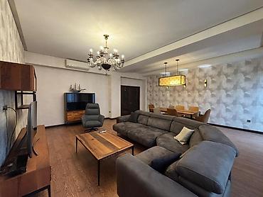ev elani yerlesdir: İcarəyə verilir 3 otaqlı yeni tikili 170 m², Ağ şəhər q. Kateqoriya — 4