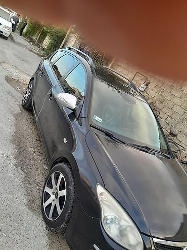i30: Hyundai i30: 1.6 l | 2008 il Universal — 4