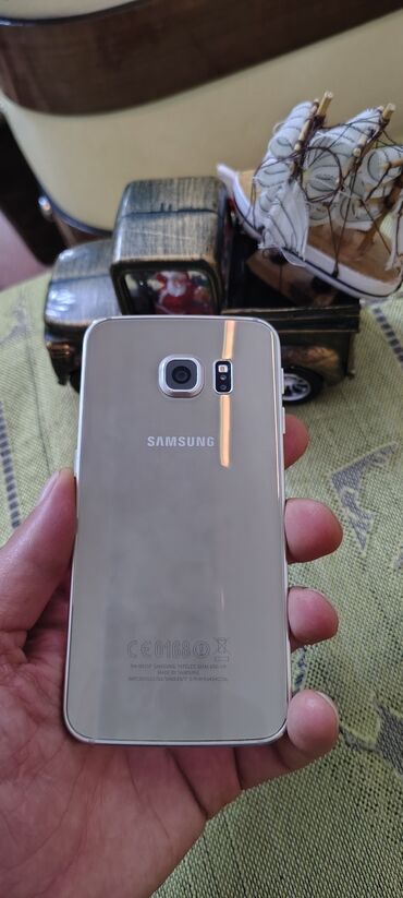samsun a10s: Samsung Galaxy S6 Edge, цвет - Золотой, Отпечаток пальца
