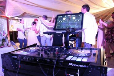 Fişənglər şousu: Dj axtarırsız? o zaman düz elandasız😎🤟🏽 Toy👰🏼🤵🏻 Nişan💍 Xınayaxdı💃🏻 Ad