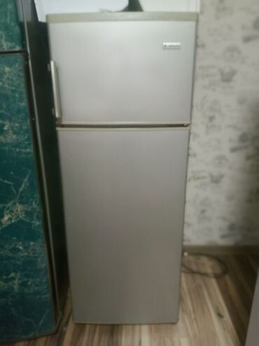 советский холодильник: Холодильник Двухкамерный
