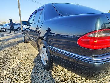 avante 2017: Mercedes-Benz E-Class: 1997 г., Бензин, Седан — 8
