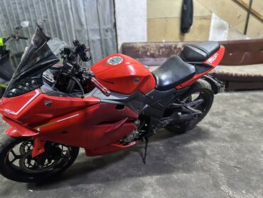 чопер мото: Спортбайк Ducati, 400 куб. см, Бензин, Взрослый, Б/у