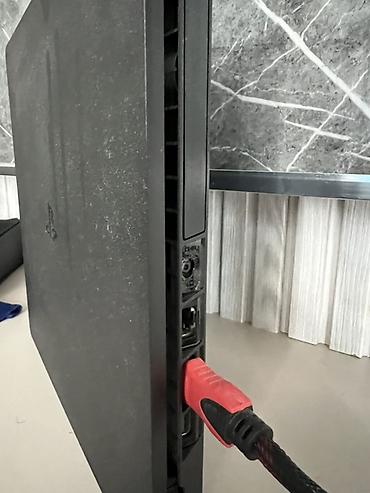 playstation controller: Игровая консоль Sony PlayStation 4 Slim (черная) - Форм‑фактор Slim — 2