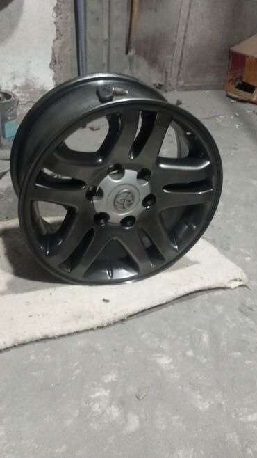 Материалы: Цвет - Серебристый, Новый — 9